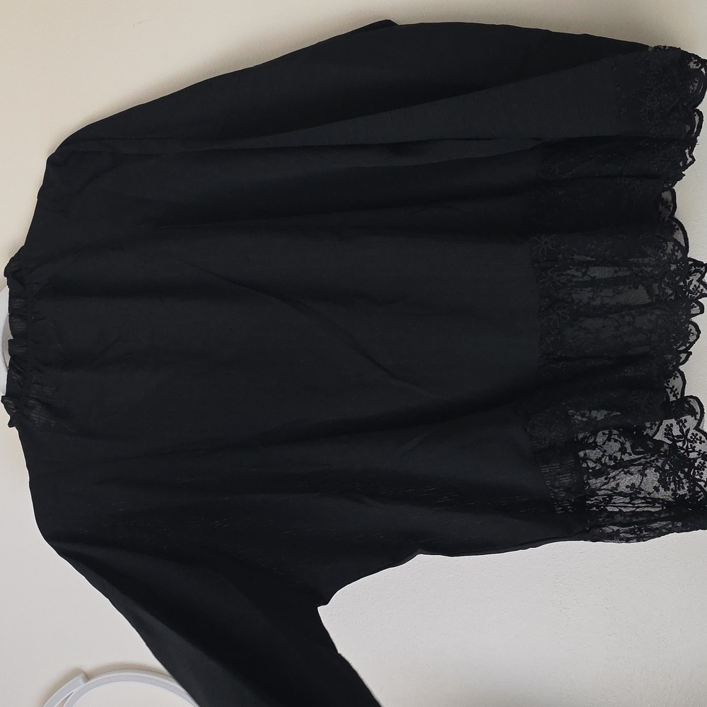 Black Lace Trim Umgee Women's Top - Picture 8 of 9
